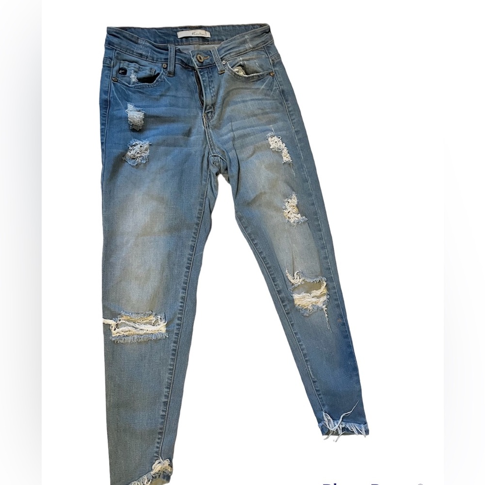 Blue skinny jeans